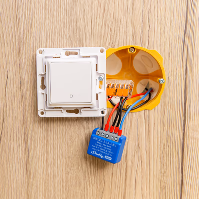 Shelly 1 Mini Gen4 (2 buc.) - releu smart Wi-Fi Matter Zigbee - lifestyle