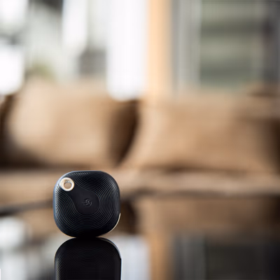 SHELLY-BLU-BUTTON-TOUGH-1-ZB-BLACK - lifestyle