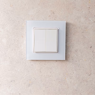 SHELLY-BLU-WALL-SWITCH-4-LEGRAND - lifestyle