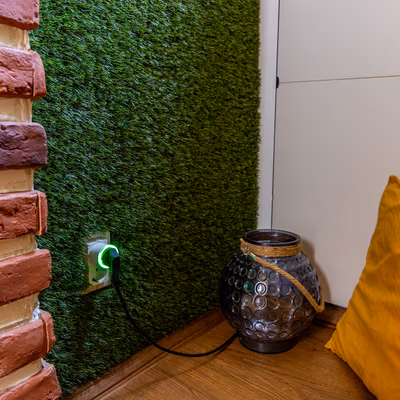 Shelly Plug S Gen3 MTR alb, priza inteligenta Wi-Fi cu masurare energie (5 buc./5-pack) - lifestyle
