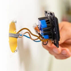 SHELLY-WALL-SWITCH-1-WHITE - lifestyle