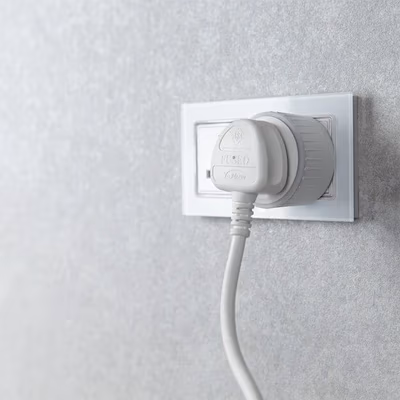 SHELLY-WAVE-PLUG-UK - features