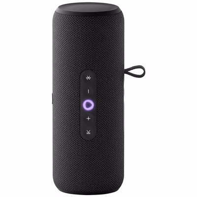 YNDX-00030BLK - lifestyle